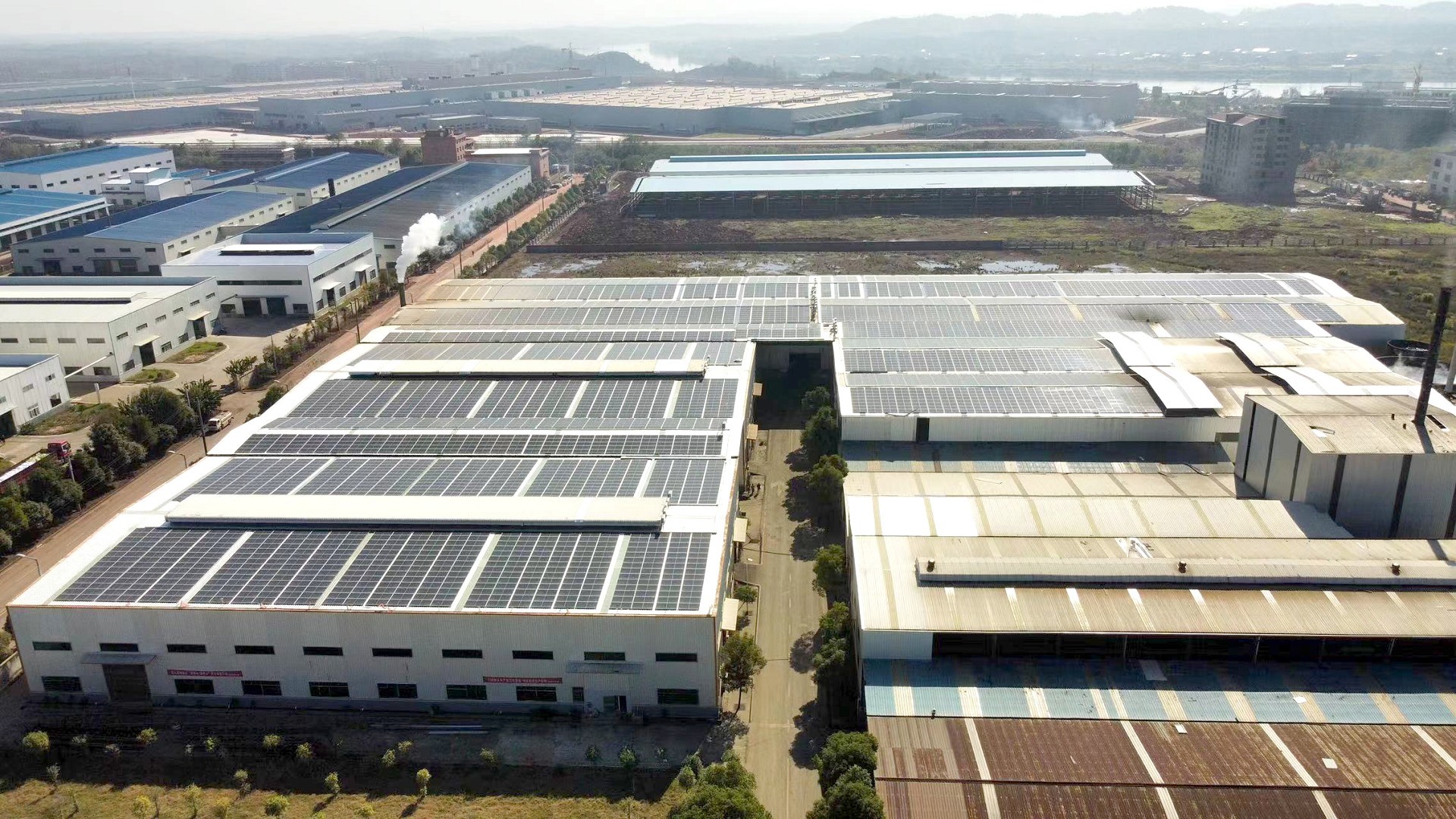 ��Ѷ����ҵ�������333.58ǧ�ߣ�Z6�������ܳн�����˳¡��ó�׹����վ���ڿ���