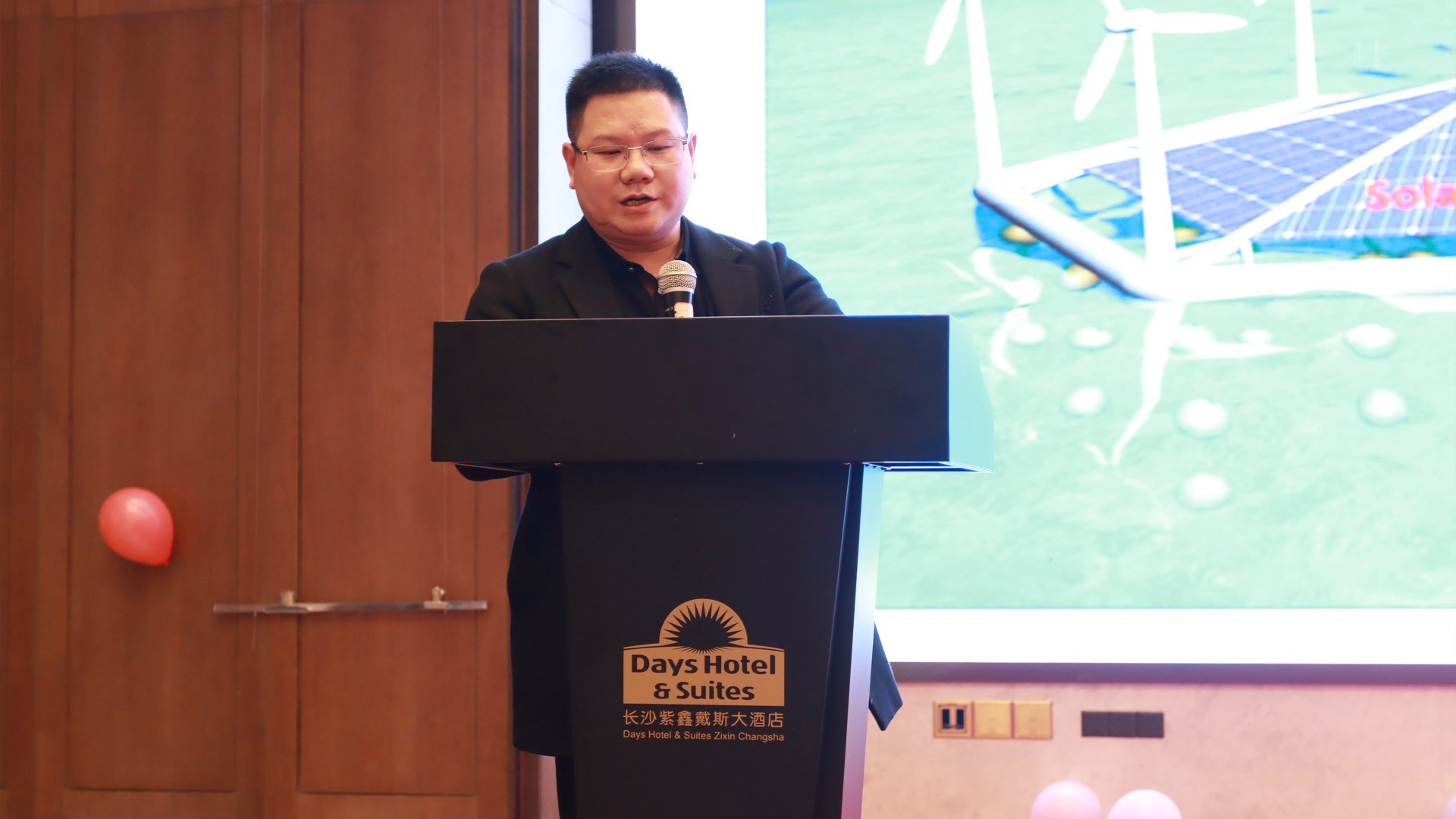 �����վ_����̫���ܹ������_��������������