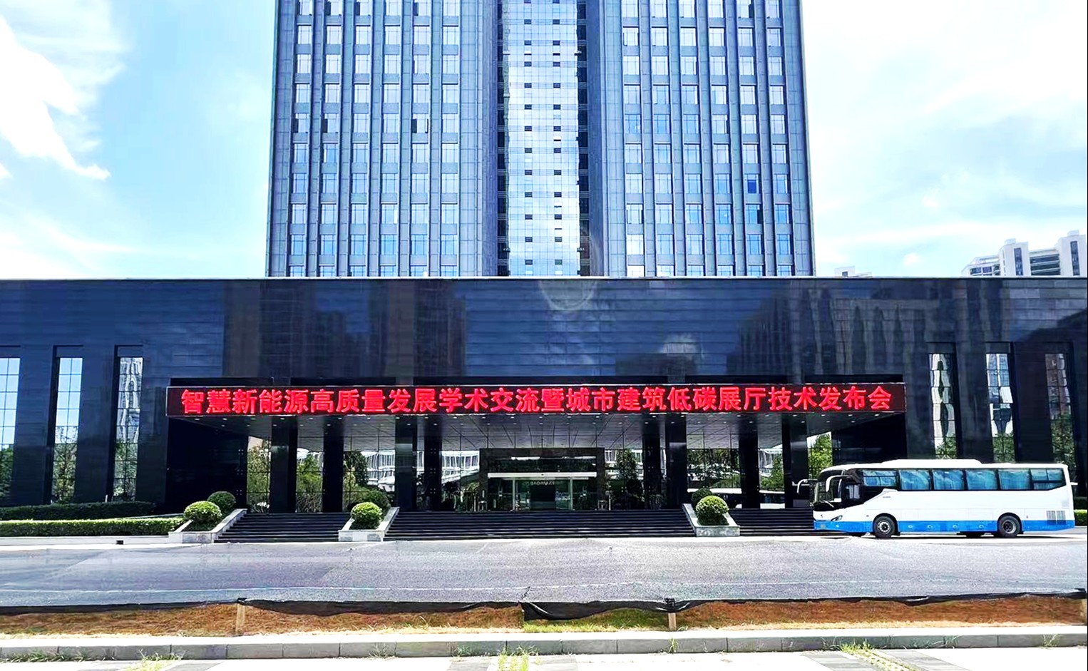 光伏电站_家用太阳能光伏发电_光伏发电代理加盟 光伏电站_家用太阳能光伏发电_光伏发电代理加盟