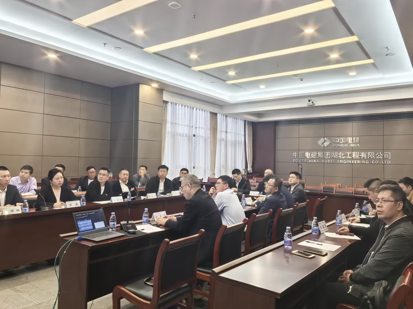 光伏电站_家用太阳能光伏发电_光伏发电代理加盟 光伏电站_家用太阳能光伏发电_光伏发电代理加盟