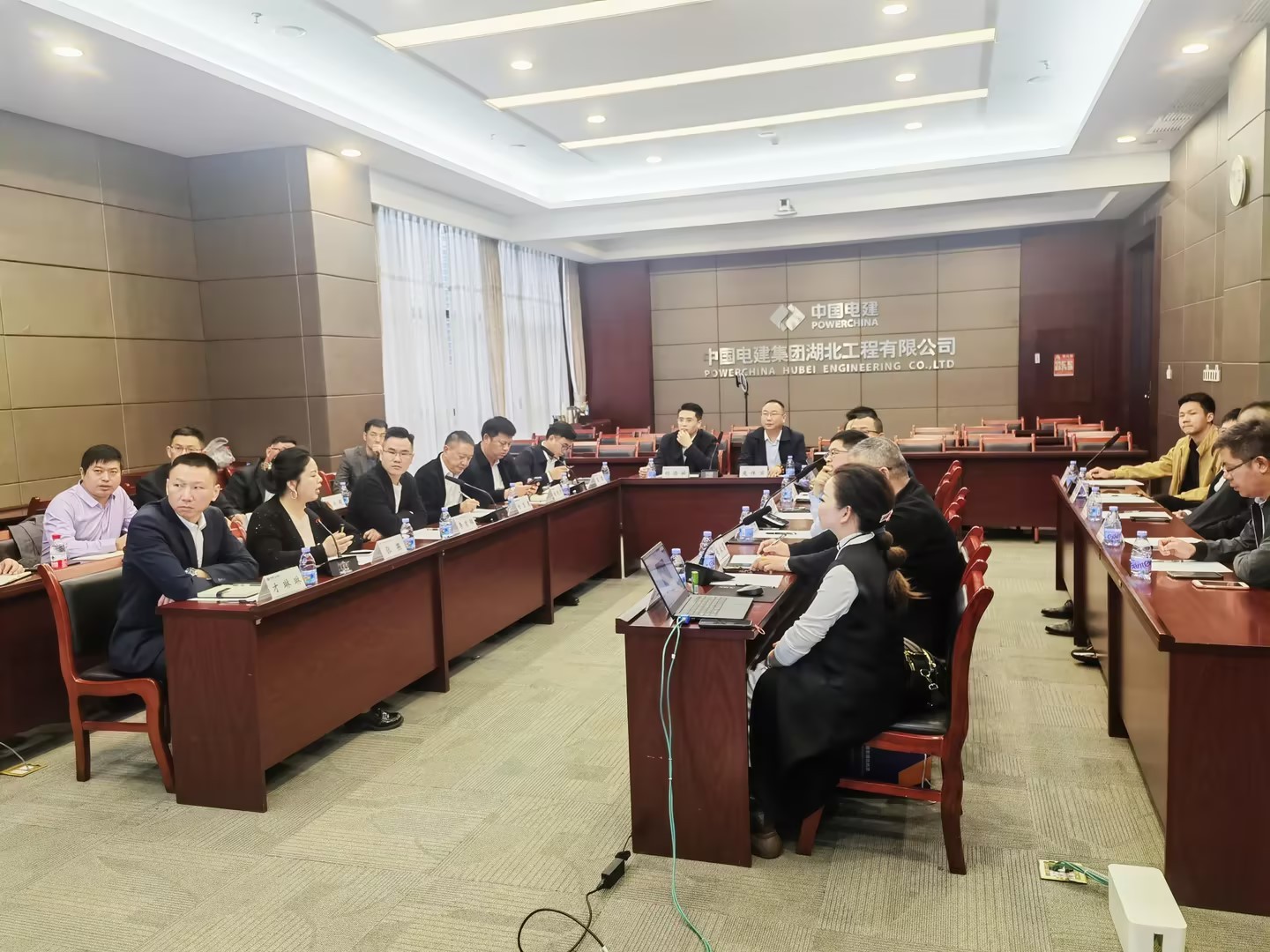 光伏电站_家用太阳能光伏发电_光伏发电代理加盟 光伏电站_家用太阳能光伏发电_光伏发电代理加盟